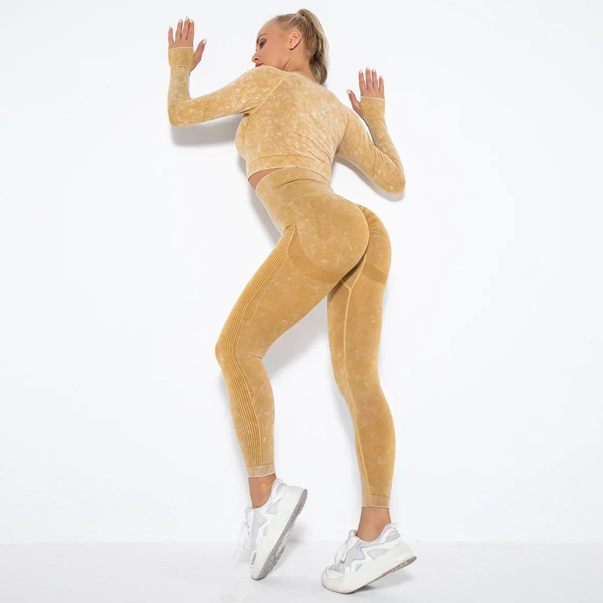 Women's Seamless Cropped Yoga Top Long Sleeve Crew Neck