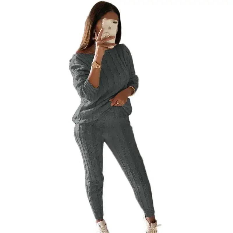 Women’s Cable Knit Jumper and Jogger Set with Wide Neckline – Relaxed Two-Piece Lounge Outfit with Cuffed Trousers for Autumn and Winter