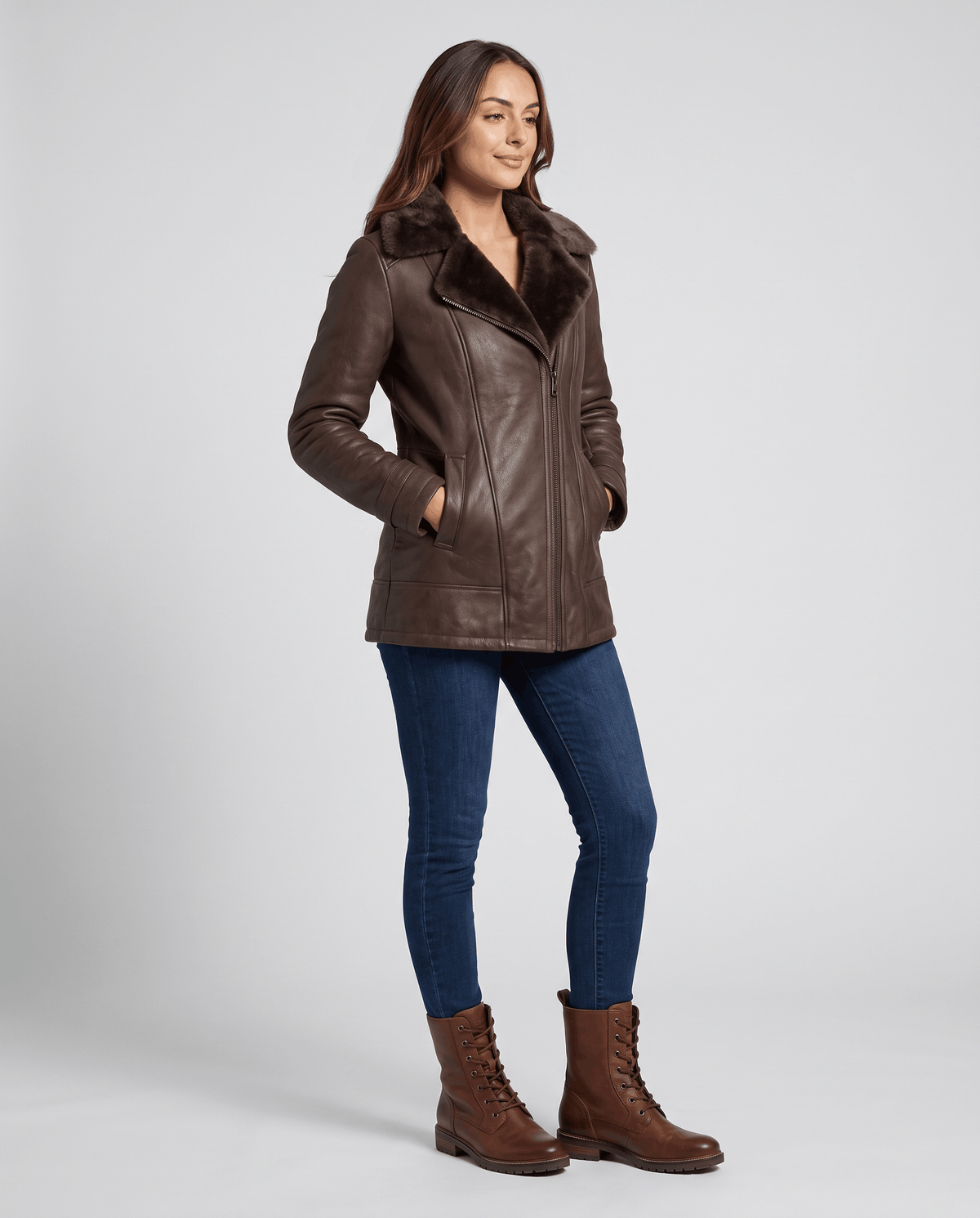 Shearling Leather Jacket – Oversized Collar & Full-Zip Front | Emilia