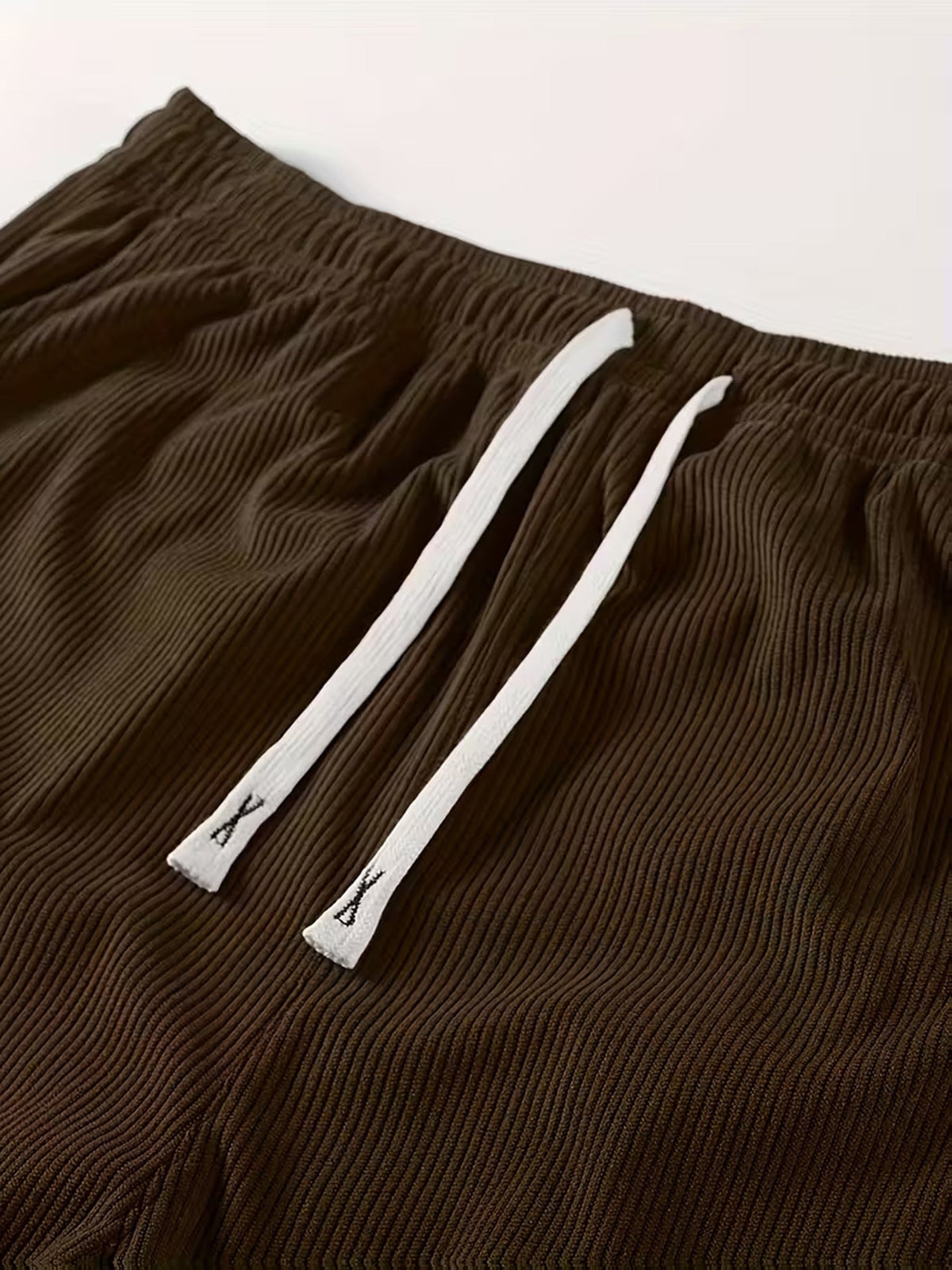 Roland | Relaxed Cargo Trousers