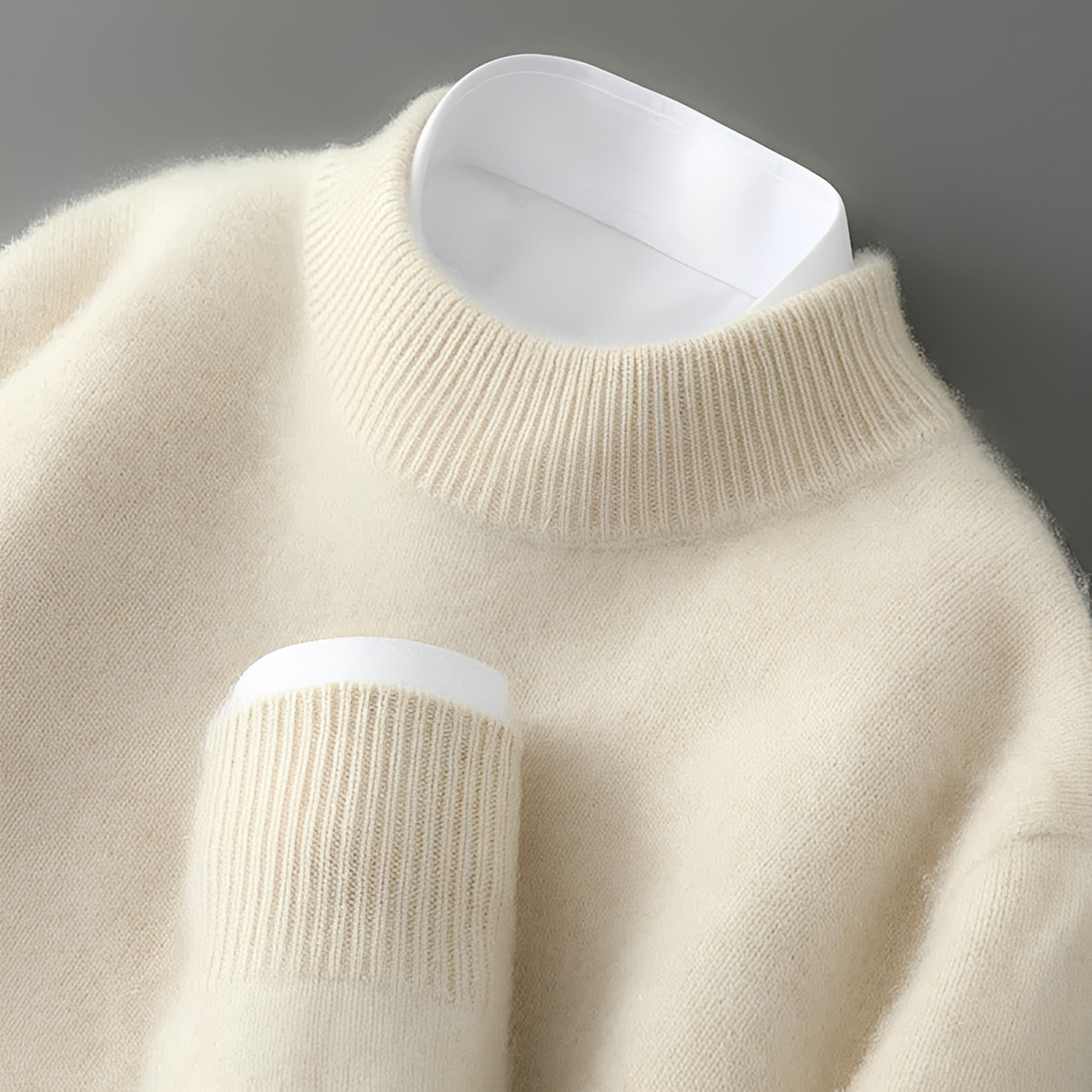 Wayne - Cozy and gentle sweater