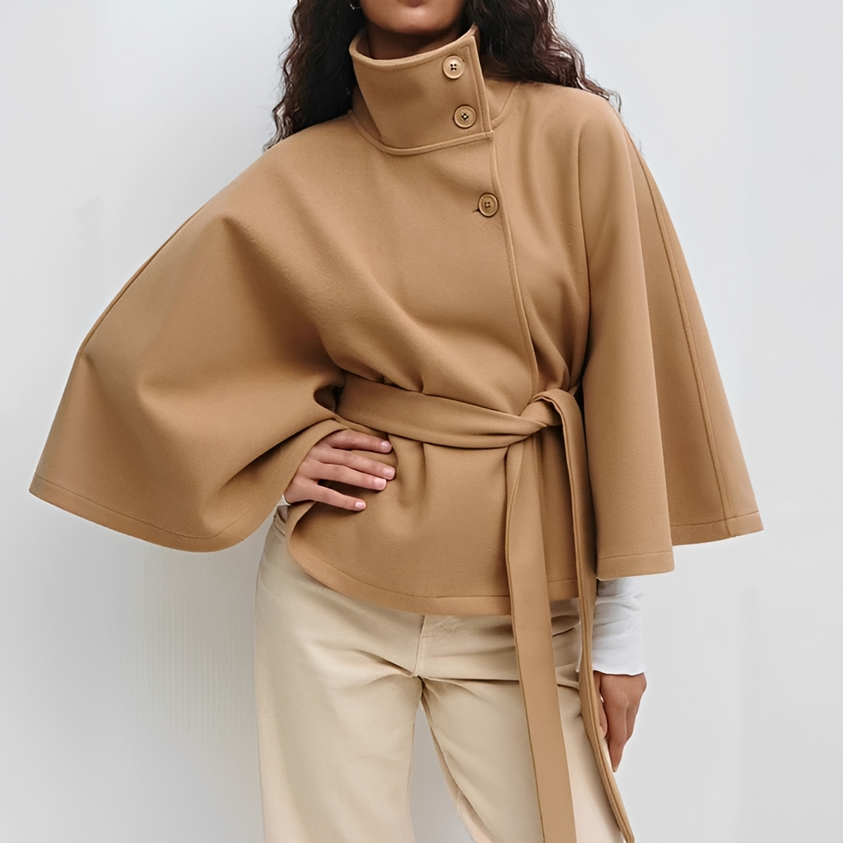 Loraine - Elegant and cozy coat with belt