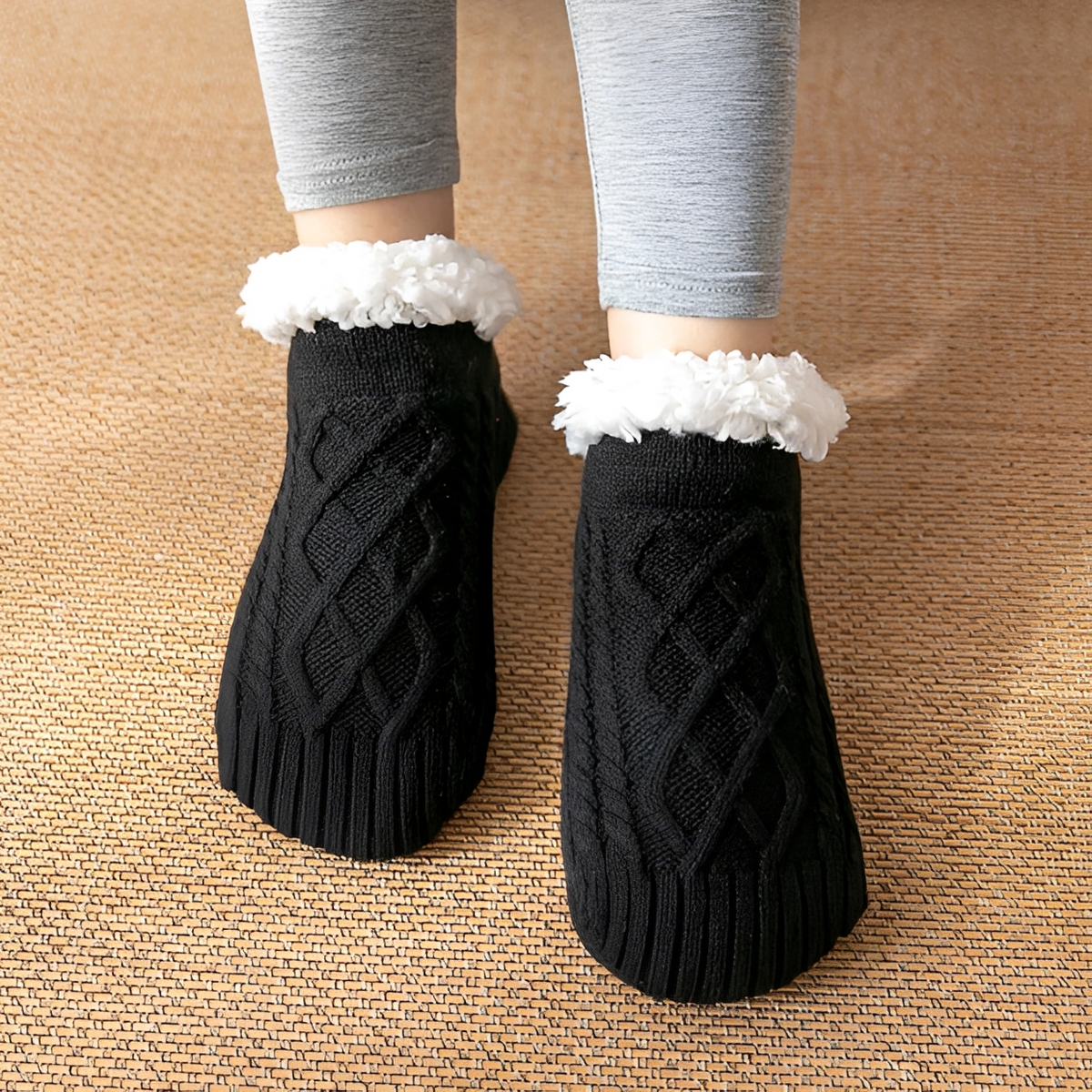 Raquel - Warm and comfortable socks