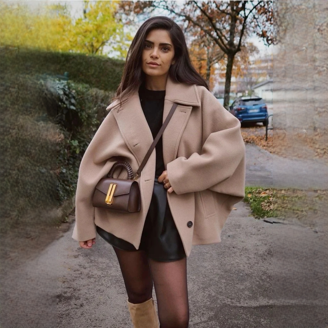 Hannah - Oversized elegant and warm coat