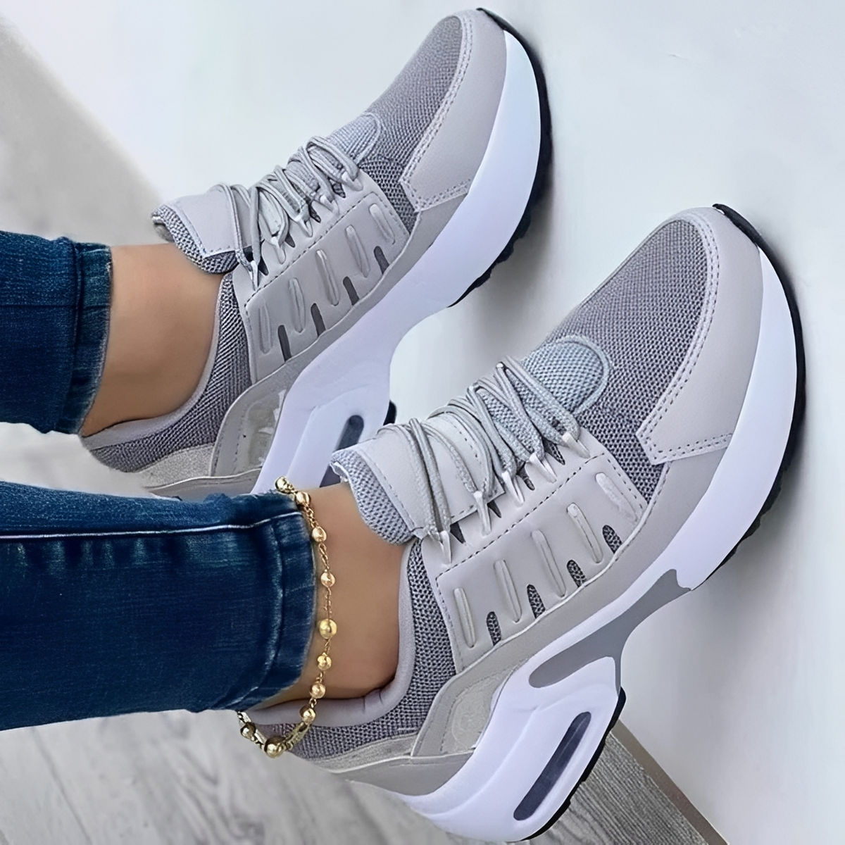 Thea - Modern and comfortable shoes