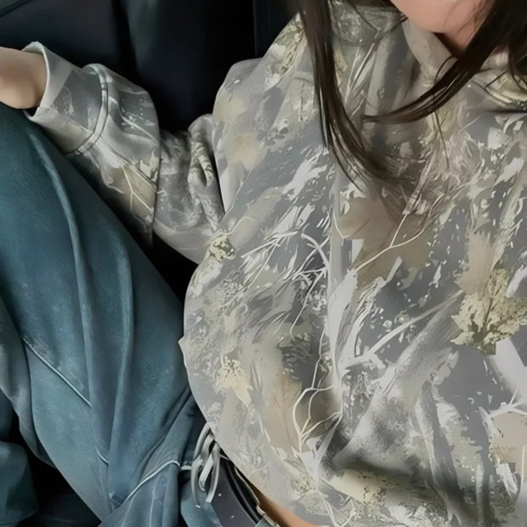 Rosanne - Stylish and cozy hoodie