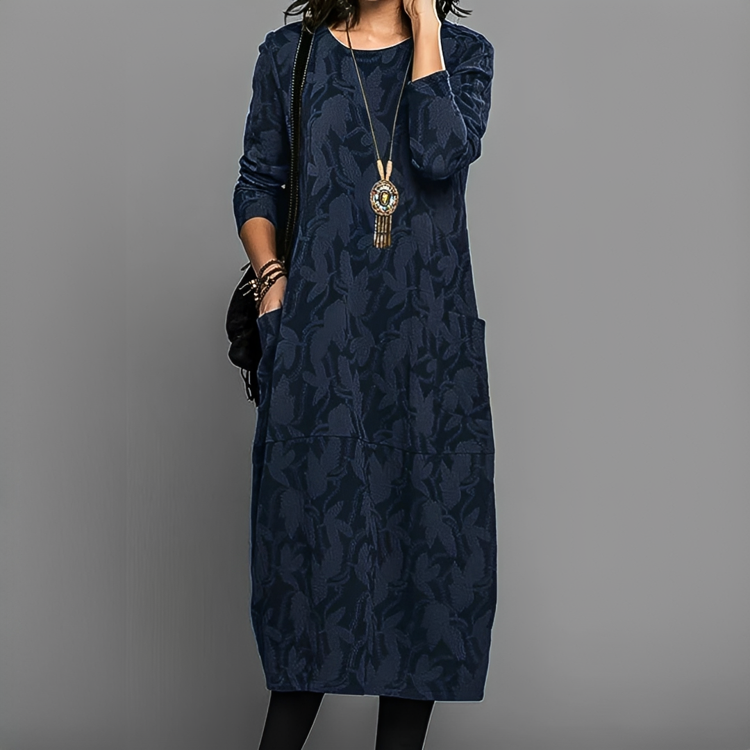 Alisha - Elegant and stylish long-sleeve dress