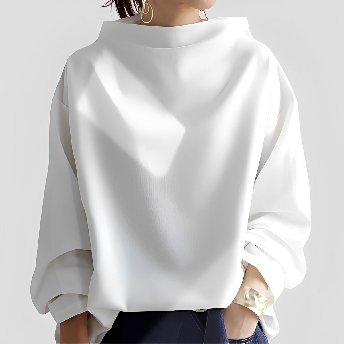 Romayne - Elegant and chic turtleneck sweater