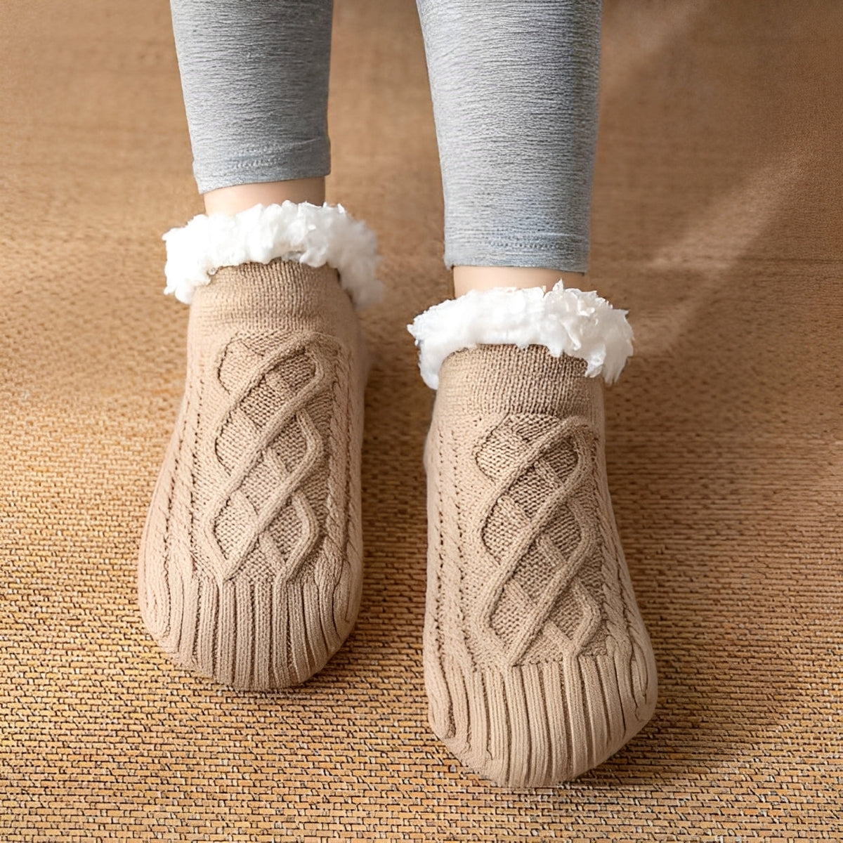 Raquel - Warm and comfortable socks