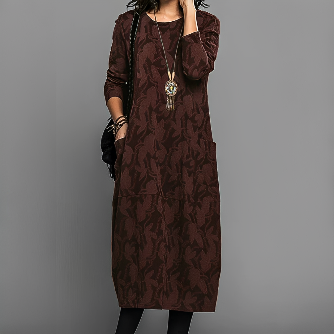 Alisha - Elegant and stylish long-sleeve dress