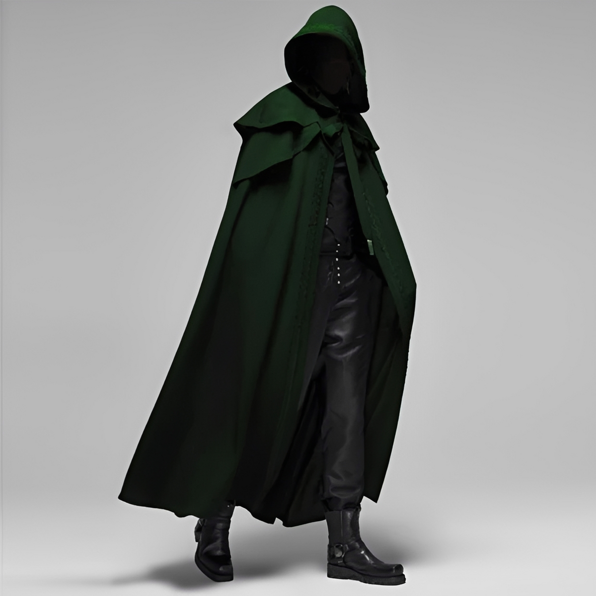 Lagratha - Elegant and gothic hooded cape