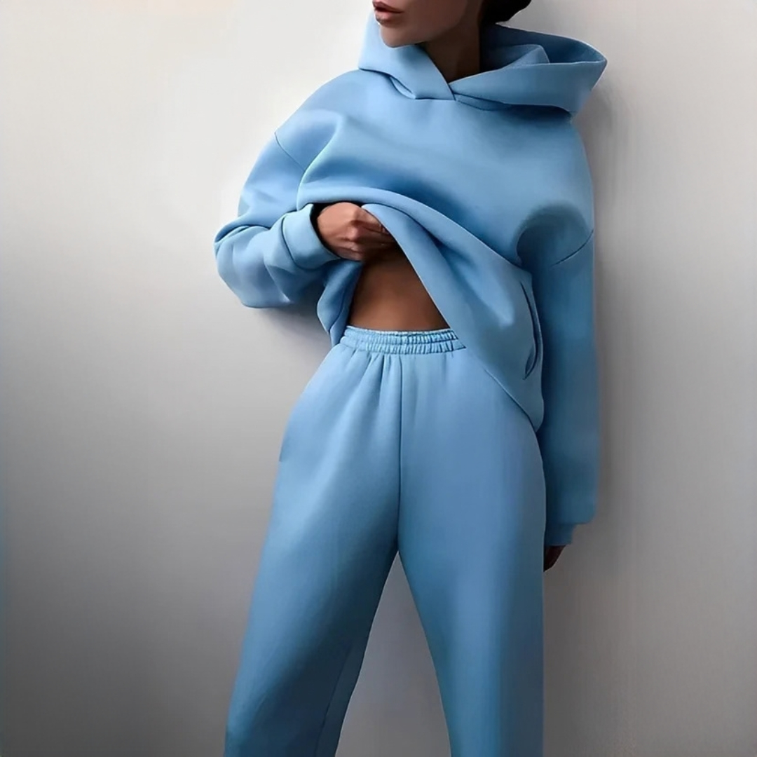 Adelia - Cozy and warm hoodie set