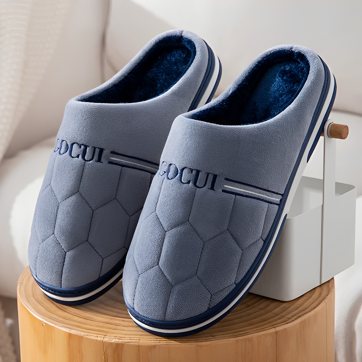 Jonas - Warm and comfortable slippers