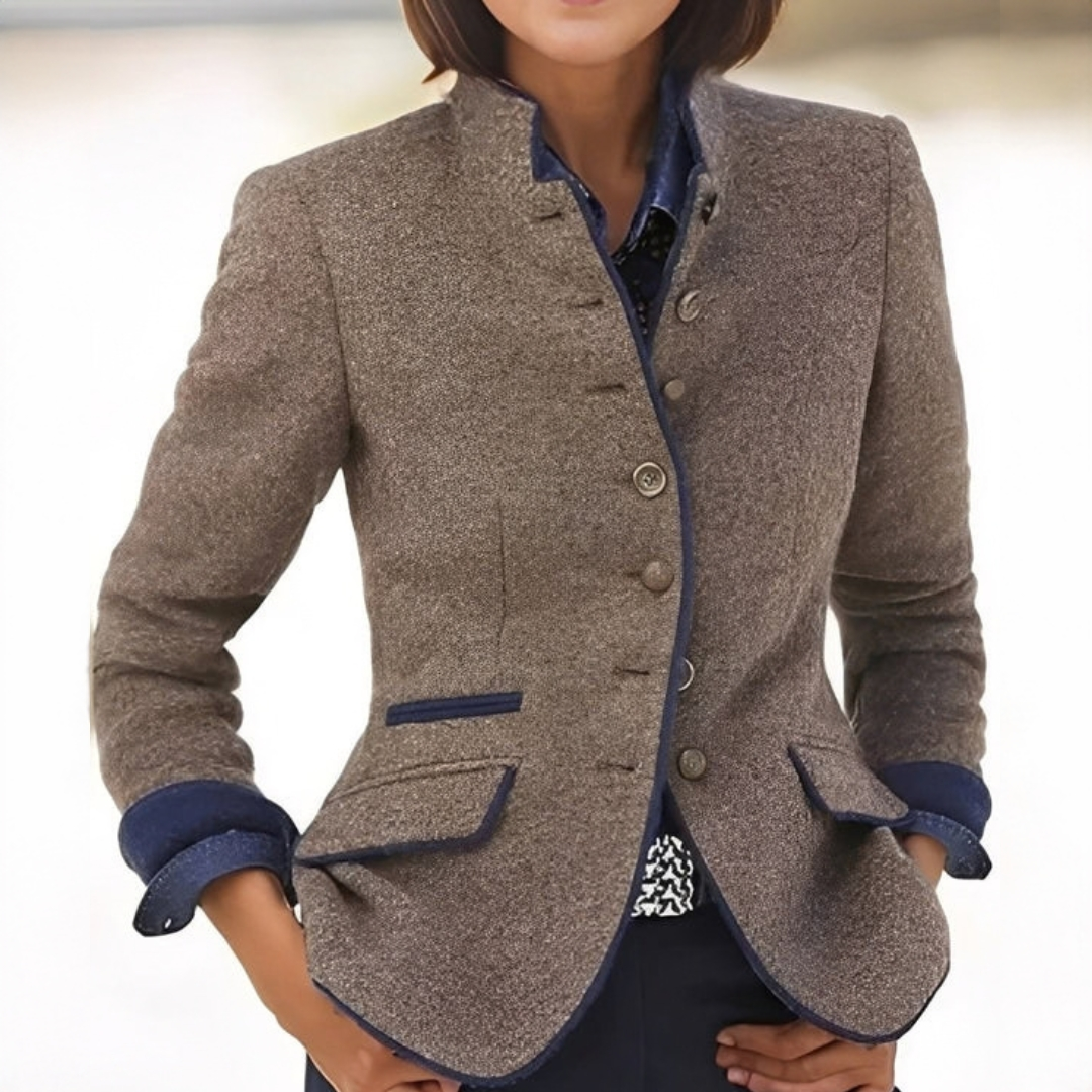 Kaelyn - Cozy and elegant blazer