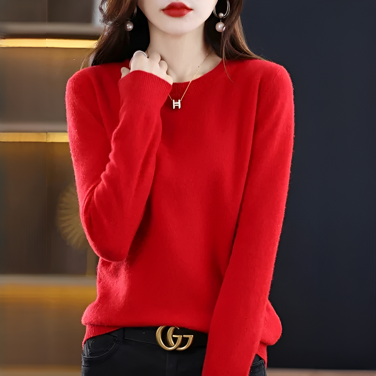 Shynna - Elegant and soft round-neck sweater