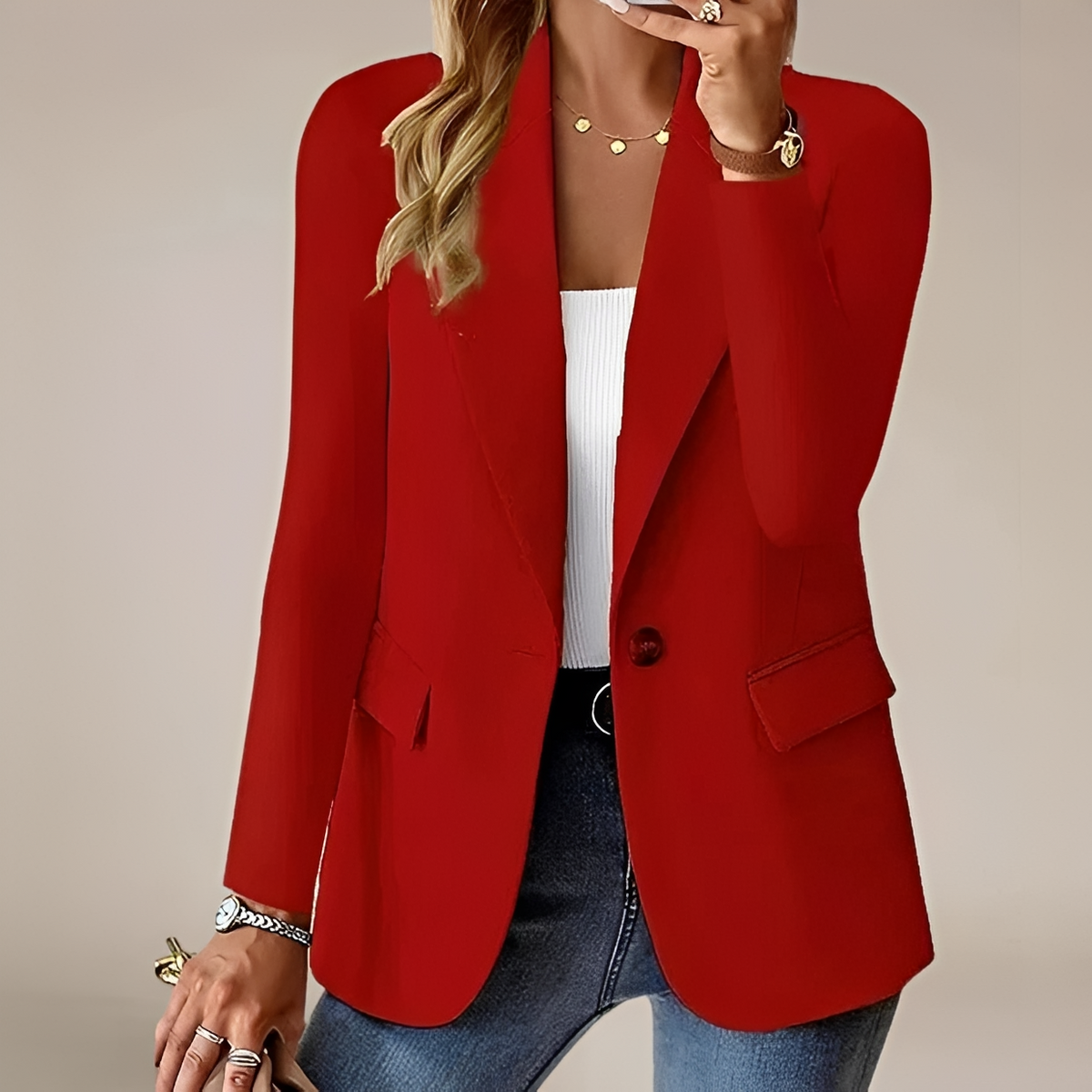 Maricar - Elegant and modern blazer