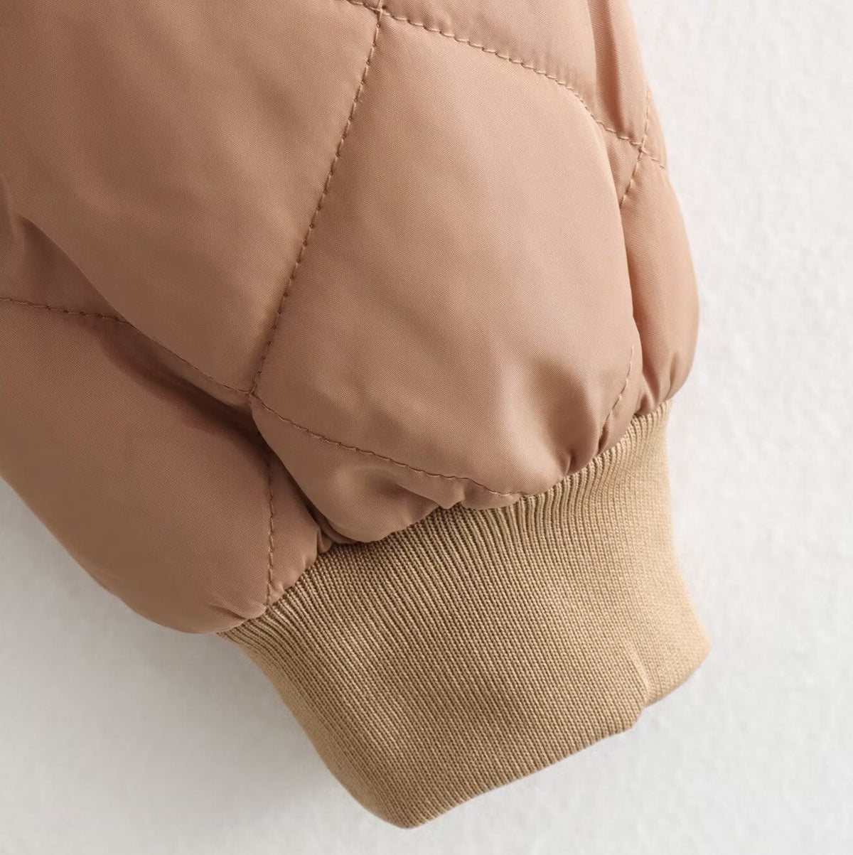 Fiona | Women's Quilted Bomber Jacket Crew Neck