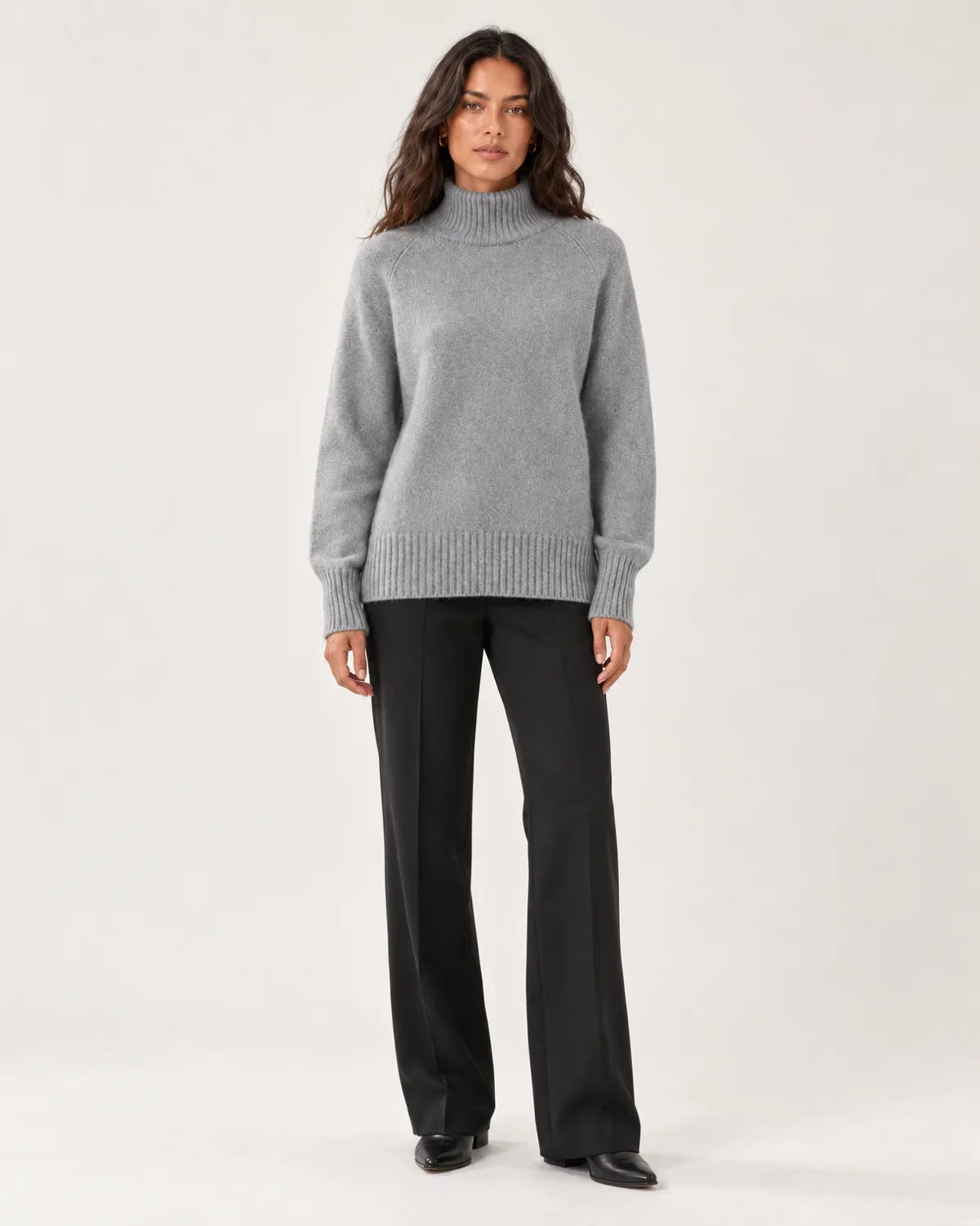 Adeline | Women's Oversized Turtleneck Knit Sweater