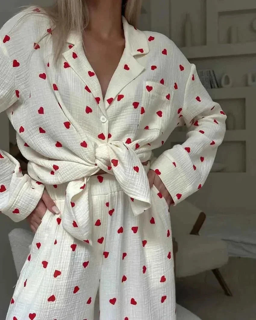 Women’s Heart Print Long Sleeve Pyjama Set