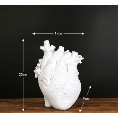 Anatomical Heart Shaped Flower Vase with Textured Vein Details and Bud Decoration Cut Glass