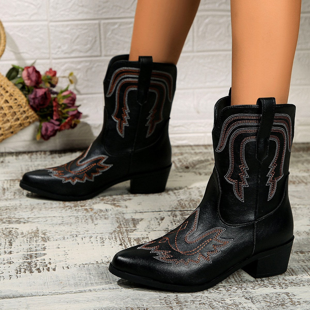 Arlene - Women's Western Stitch Ankle Boots