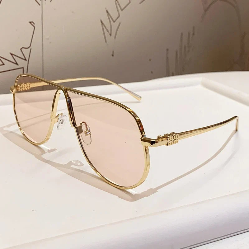 Aviator Sunglasses | Metal Frame & Gradient Lenses