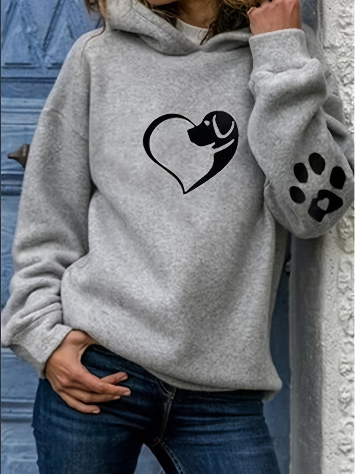 Women's Relaxed Fit Dog Heart Print Pullover Hoodie with Paw Print Sleeve Detail – Soft Long Sleeve Hooded Sweatshirt with Adjustable Drawstrings for Comfortable Casual Everyday Wear and Dog Lovers