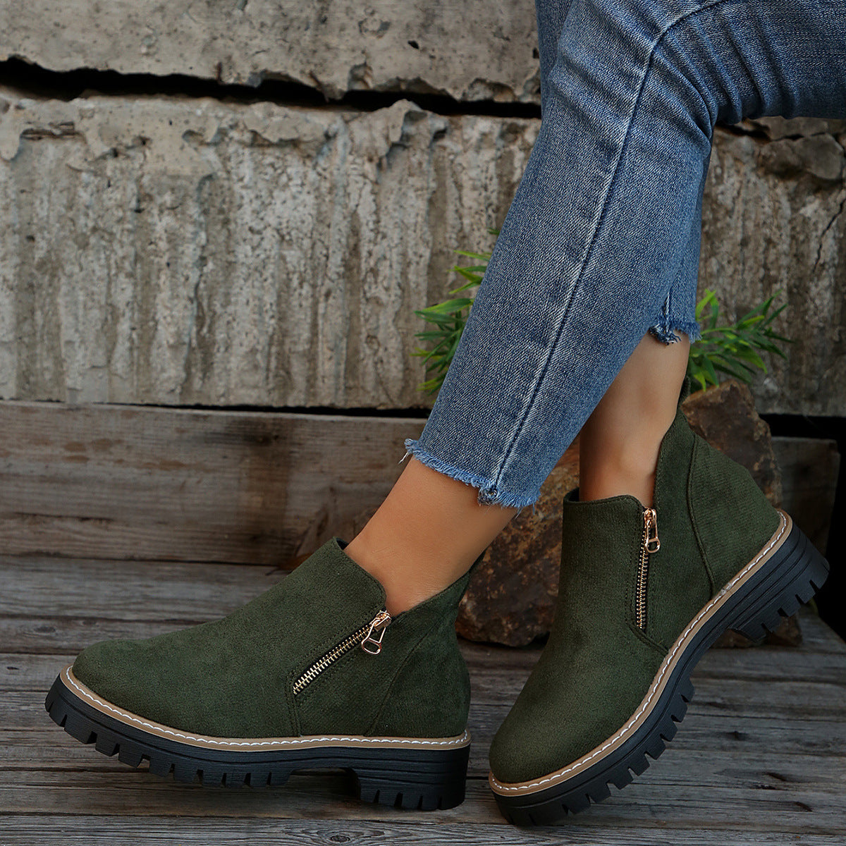 Zenobia | Platform Side Zipper Ankle Boots