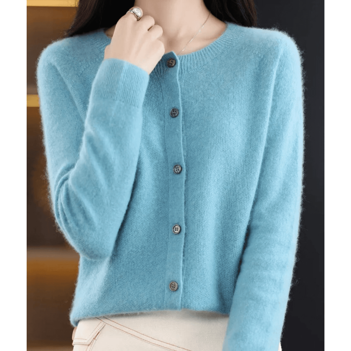 Livia Blend V-Neck Cardigan