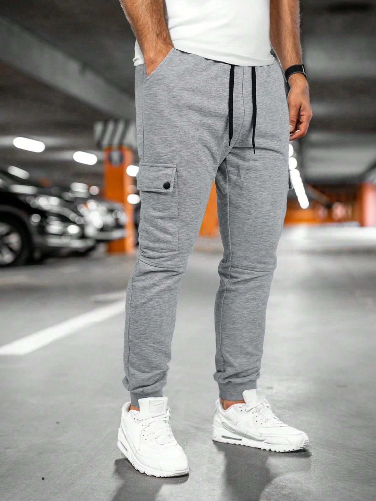 Damian | Men's Cargo Sweatpants Side Pockets