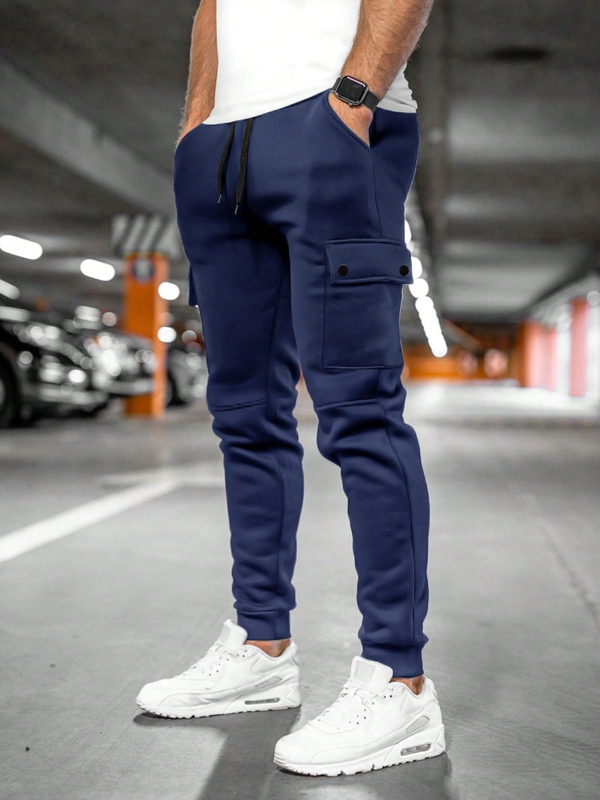 Damian | Men's Cargo Sweatpants Side Pockets