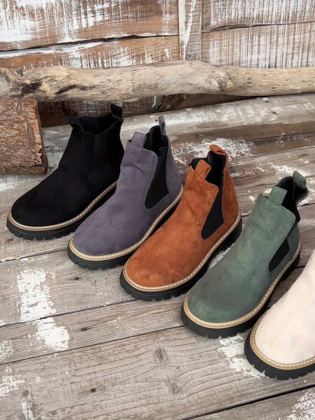 Delwyn | Platform Chelsea Boots