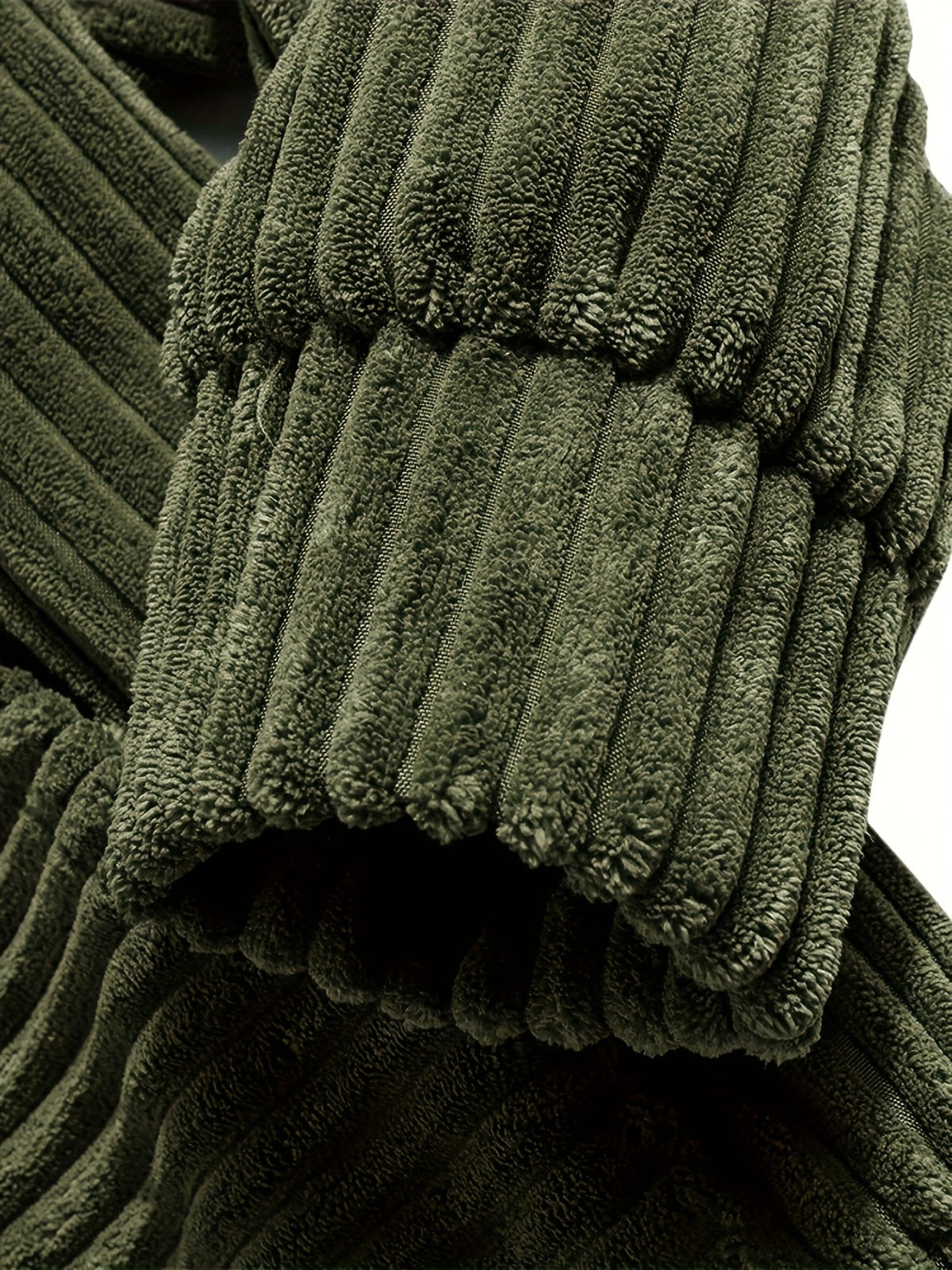 Sebastian | Ribbed Pullover Hoodie