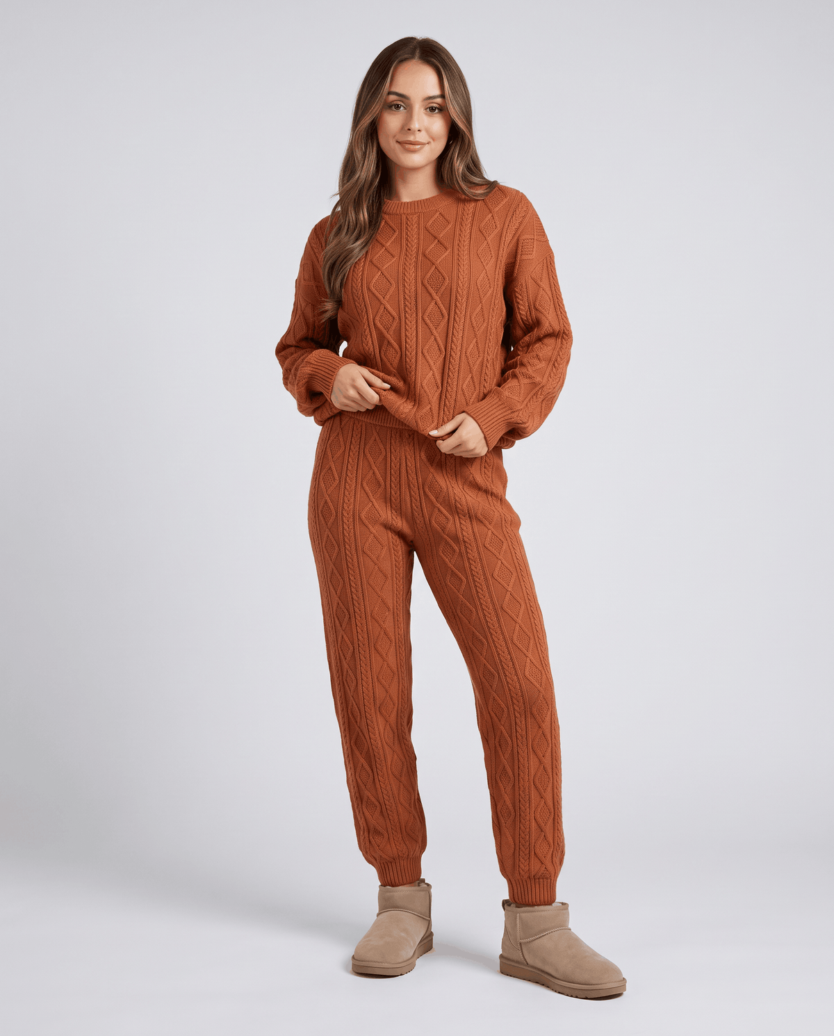 Cable Knit Loungewear Set – Crew Neck Sweater, Jogger Pants & Relaxed Fit | Tamsin