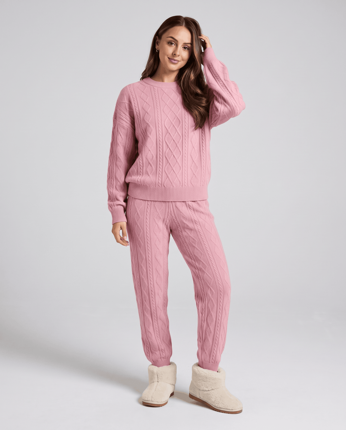Cable Knit Loungewear Set – Crew Neck Sweater, Jogger Pants & Relaxed Fit | Tamsin