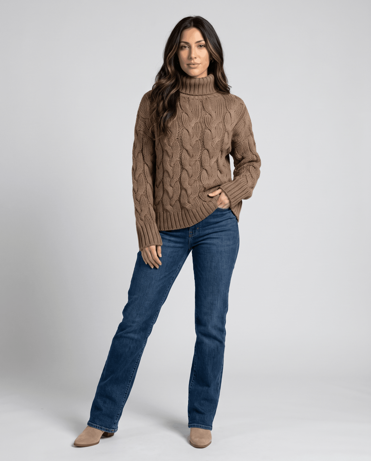 Chunky Cable Knit Turtleneck Sweater – Long Sleeve, Ribbed Cuffs & Relaxed Fit | Hilda
