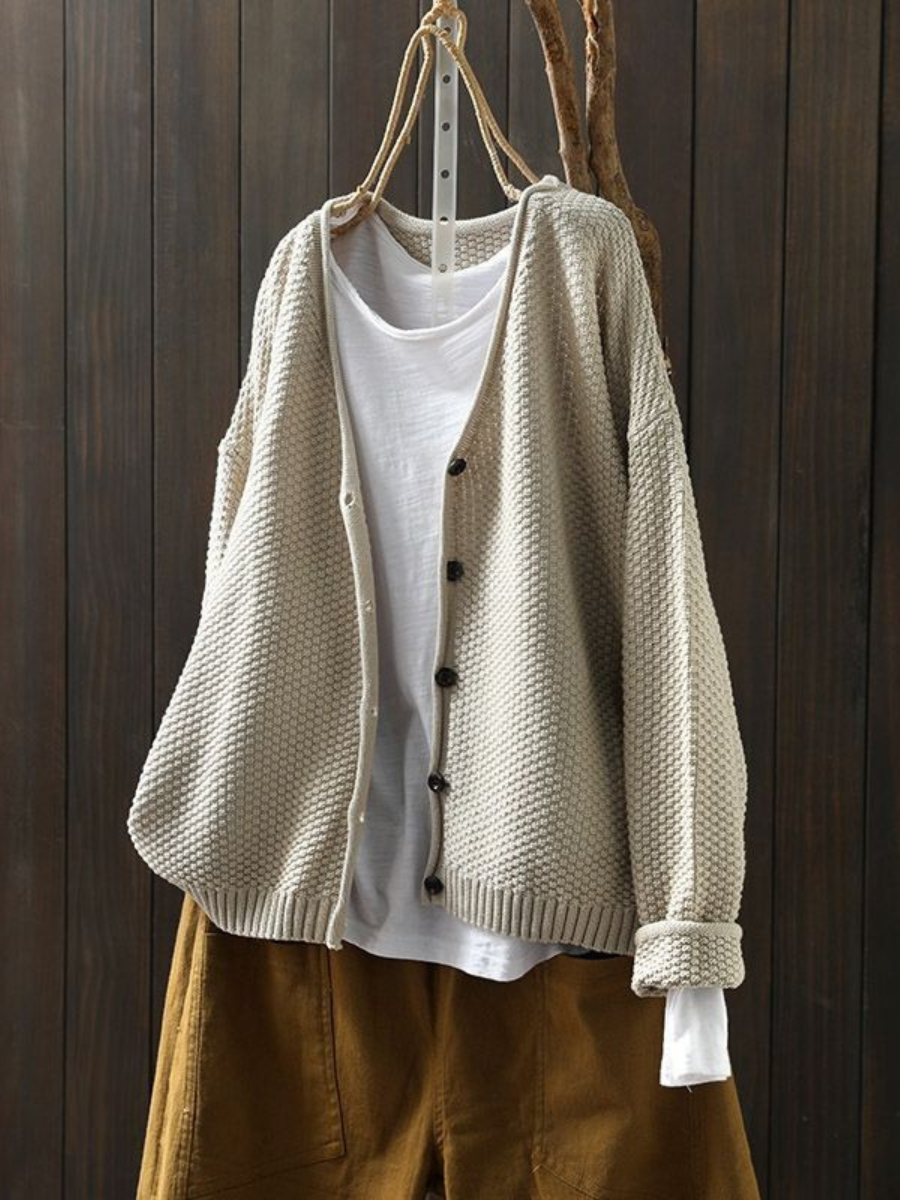 Gwyneth | Button-Front Knit Red Cardigan