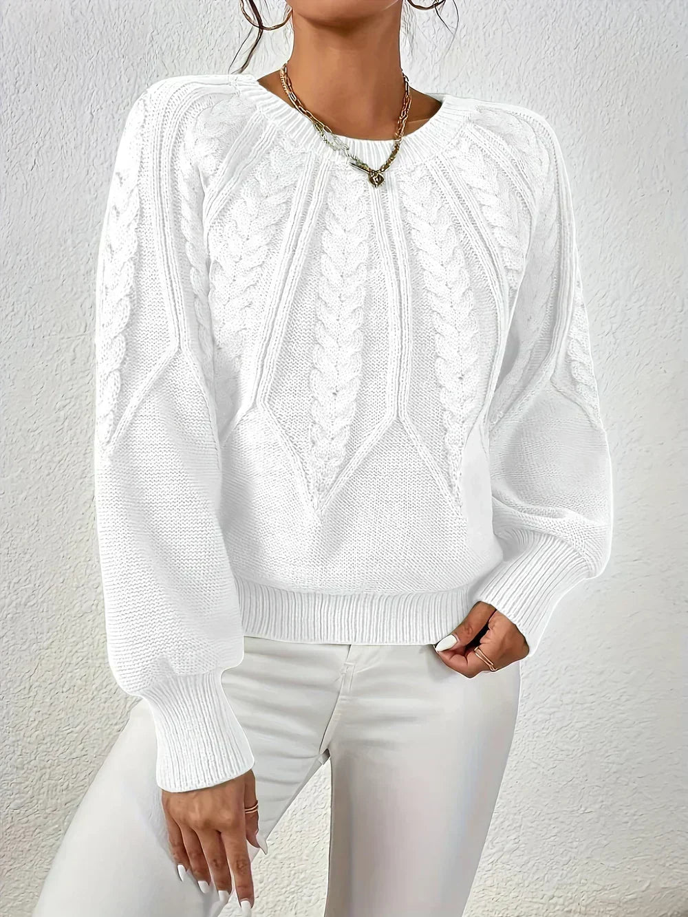 Joan | Cable Knit Crew Neck Light Green Sweater