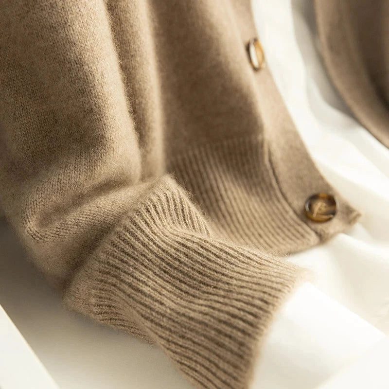Cashmere Button-Down Cardigan with Ribbed Knit Collar for Men