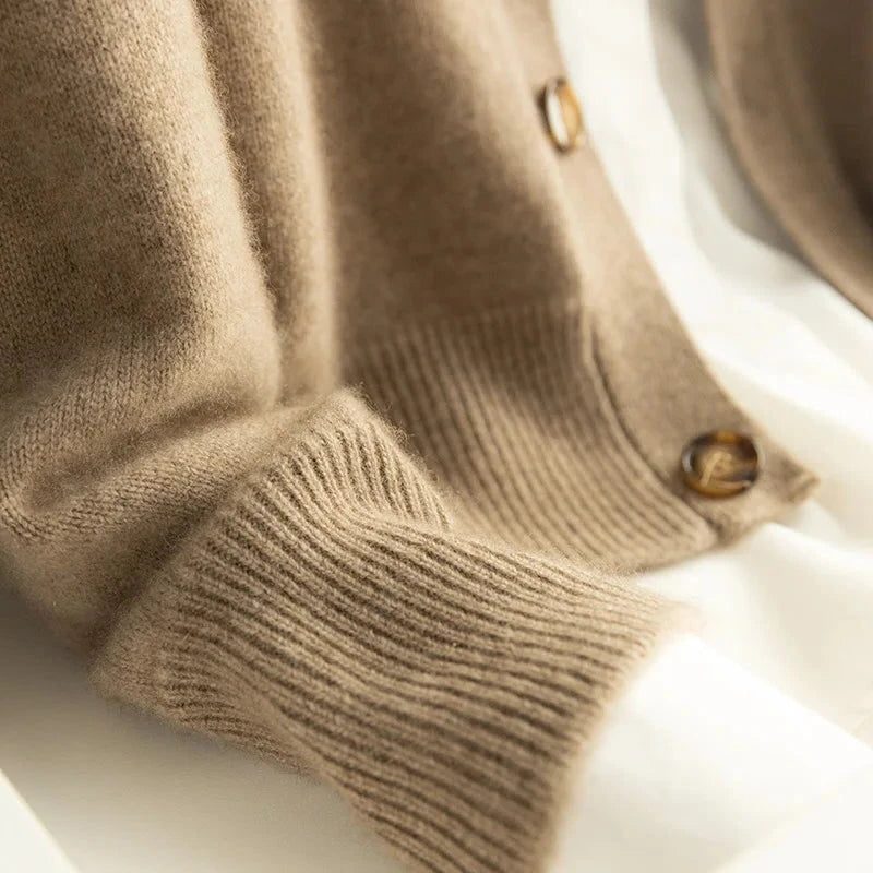 Cashmere Button-Down Cardigan with Ribbed Knit Collar for Men