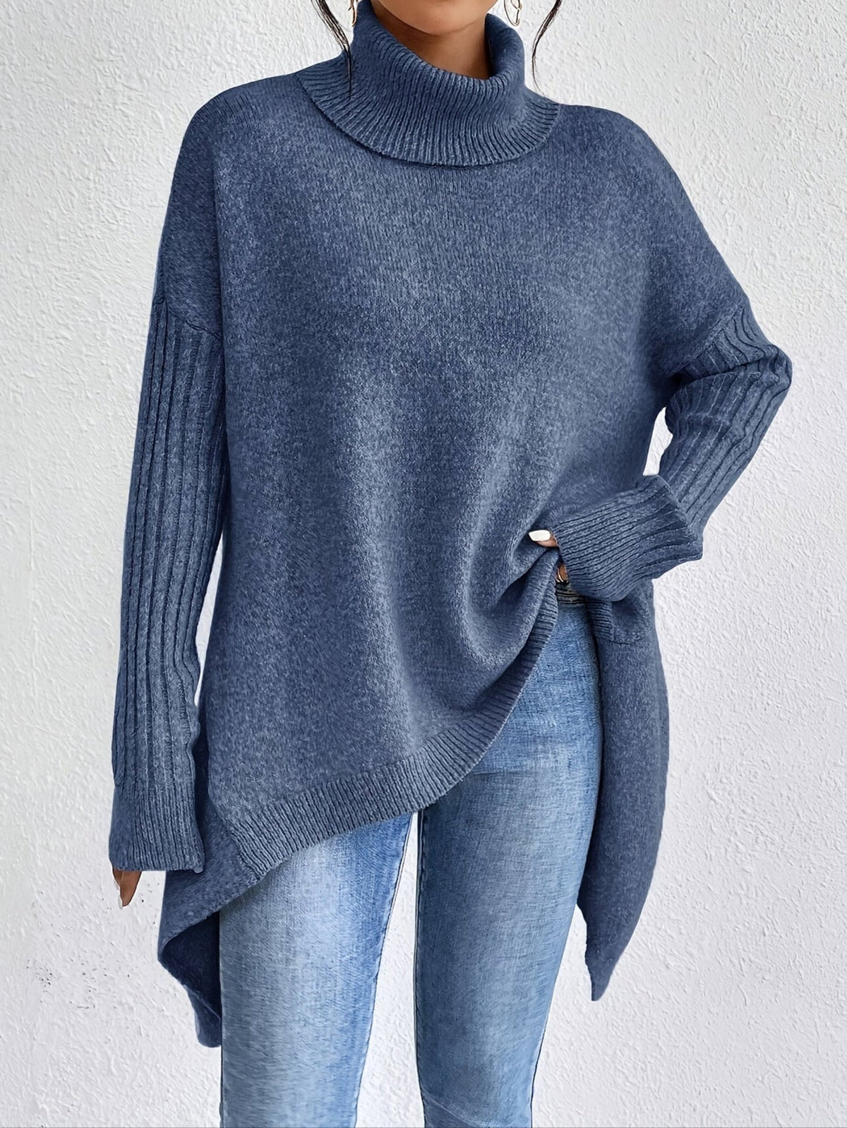 Alba | Oversized Turtleneck Sweater