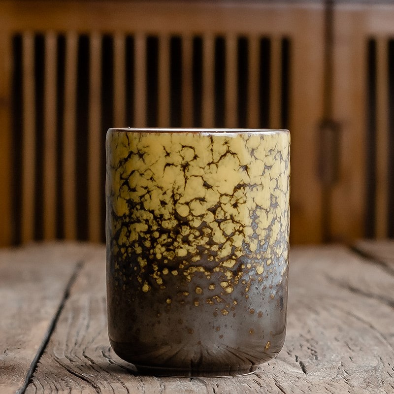 Ceramic Teacup Japanese Style with Handleless Design and Crackle Glaze Finish In Bulk