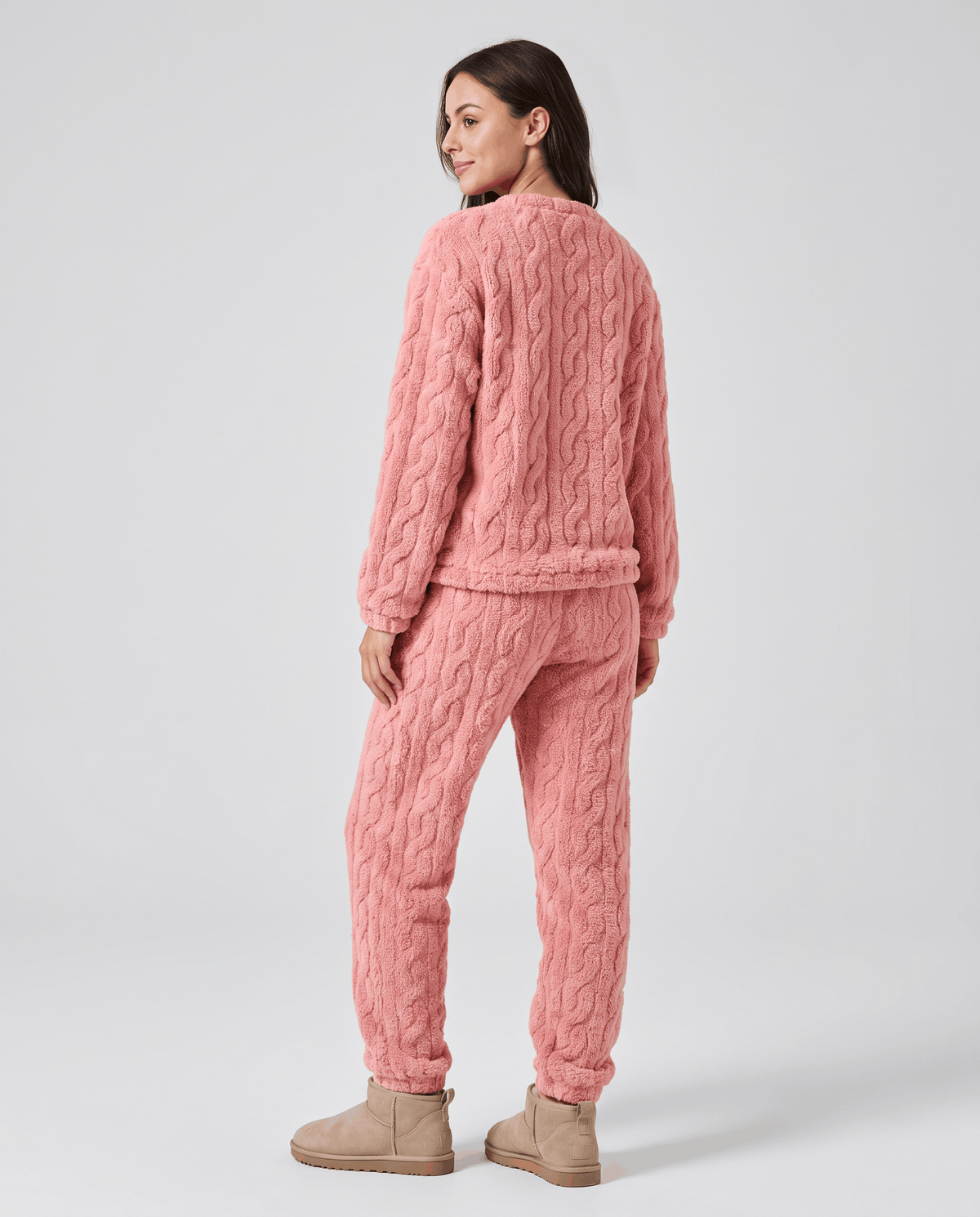 Coral Velvet Pajama Outfit Set – Jacquard Crew Neck Top, Jogger Pants & Soft Thick Fabric | Bronwyn