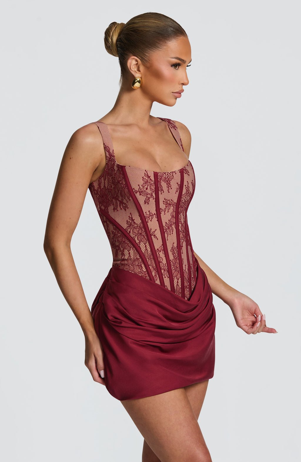 Carmen | Mini dress with structured crepe bodice