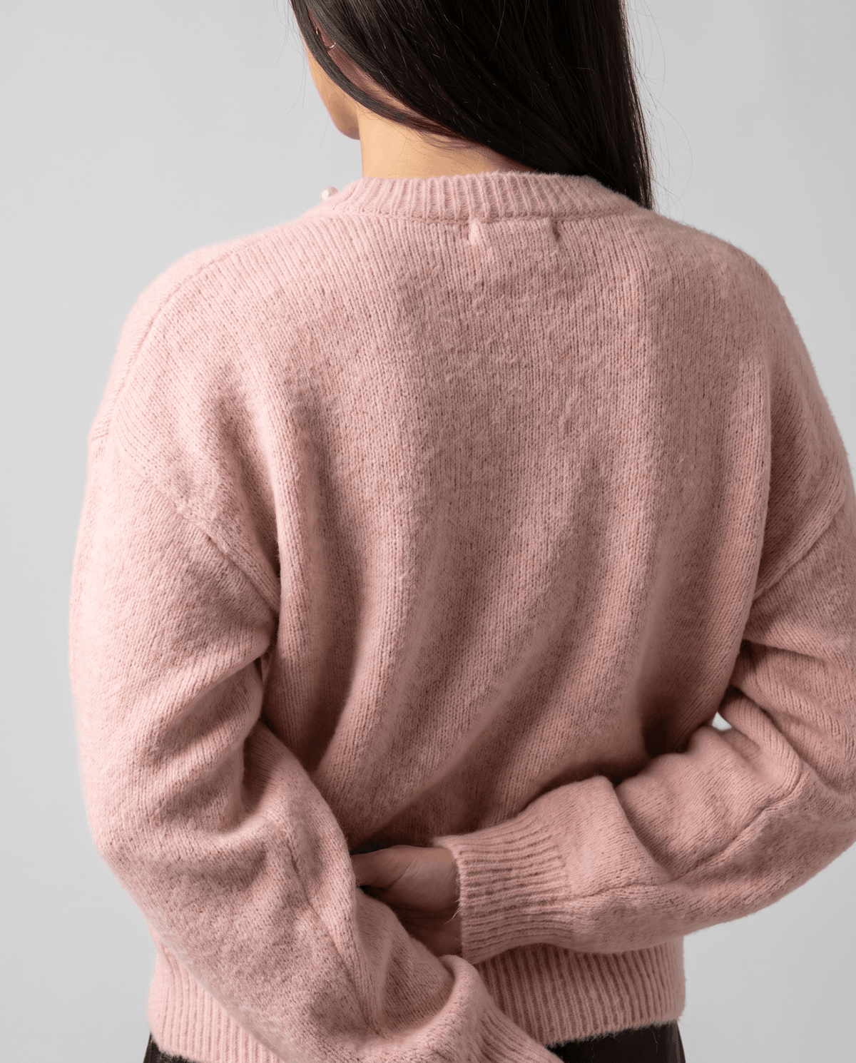 Crew Neck Cardigan Sweater – Plush Knit, Pearl Buttons & Drop Shoulder | Annika