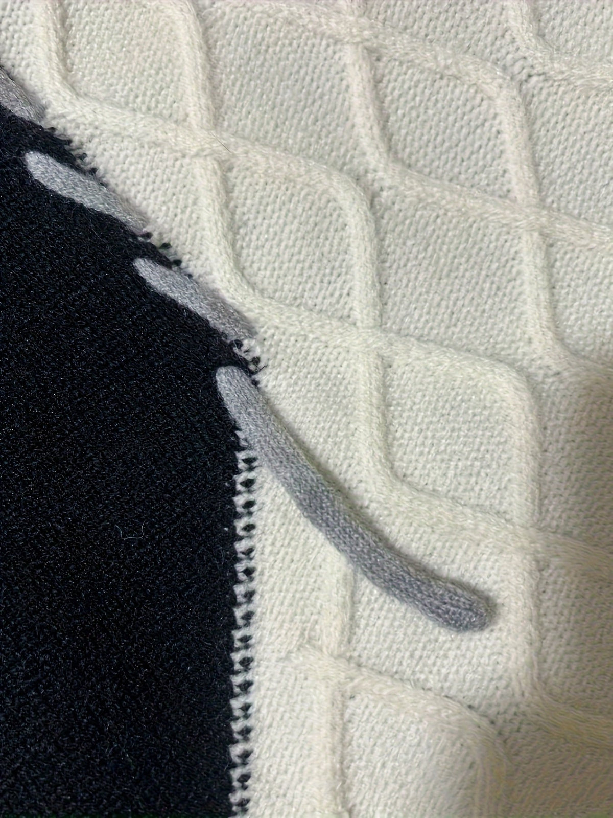 Tristan | Color-Block Knit Sweater