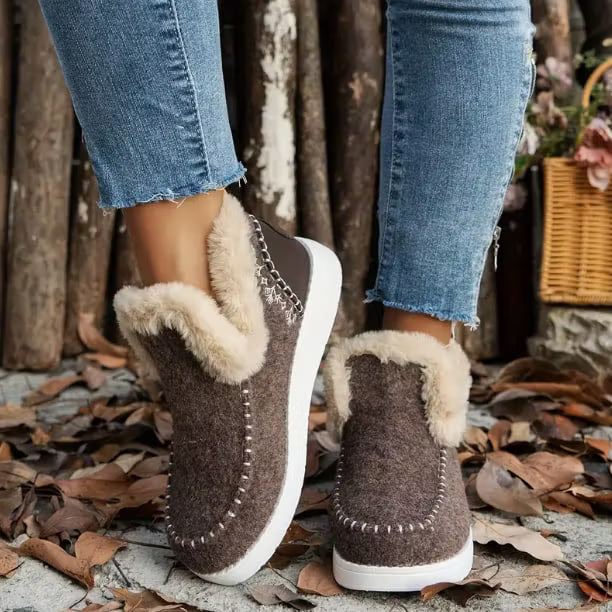 Women’s Stitched Slip-On Shoes