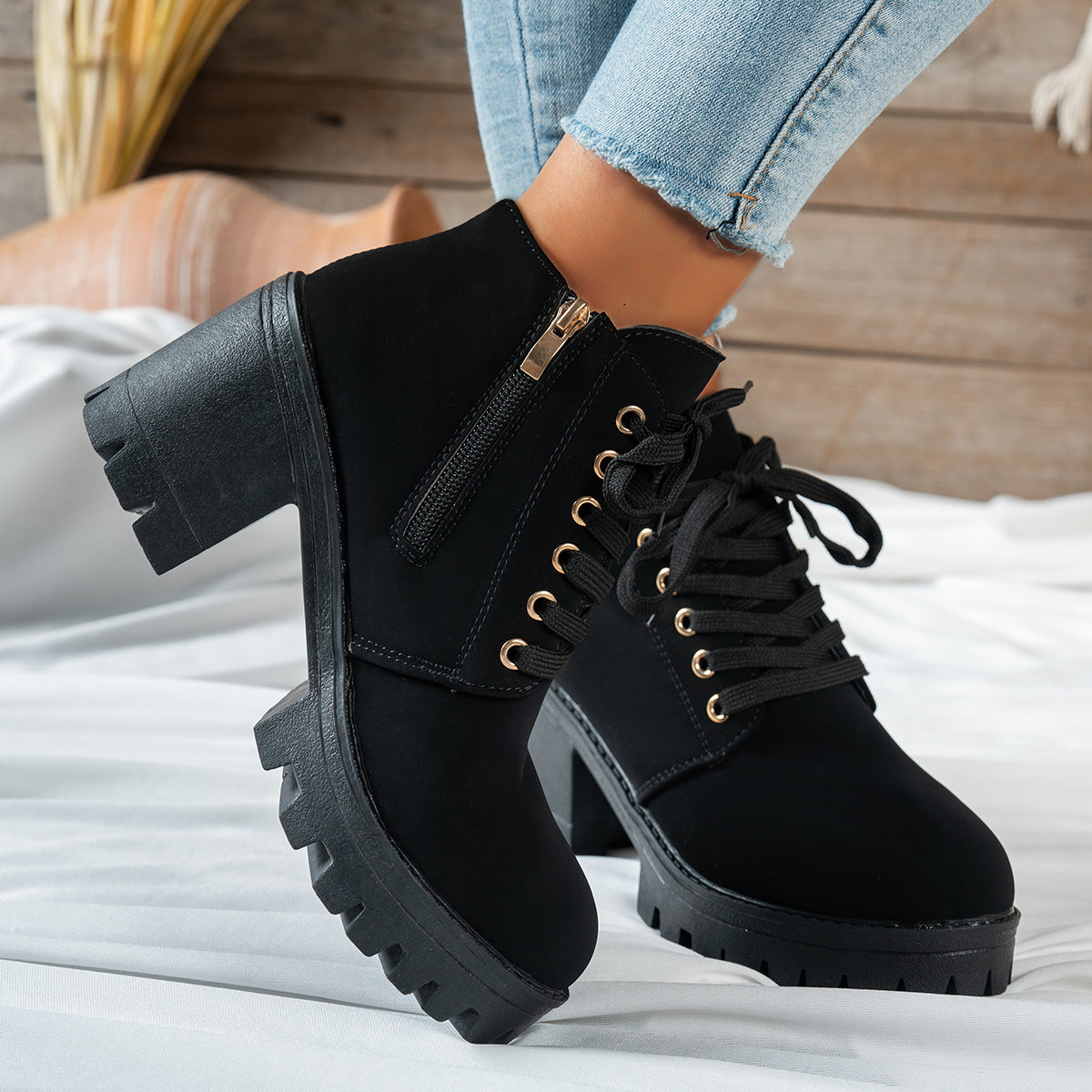 Fenna | Lace-Up Block Heel Ankle Boots