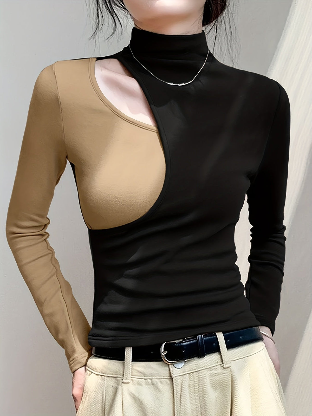 Eliana | Cutout Long Sleeve Slim Fit Mock Neck Top