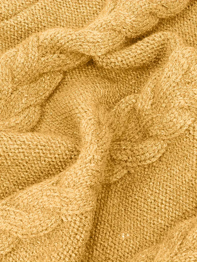Helena | Oversized Cable Knit Turtleneck Sweater